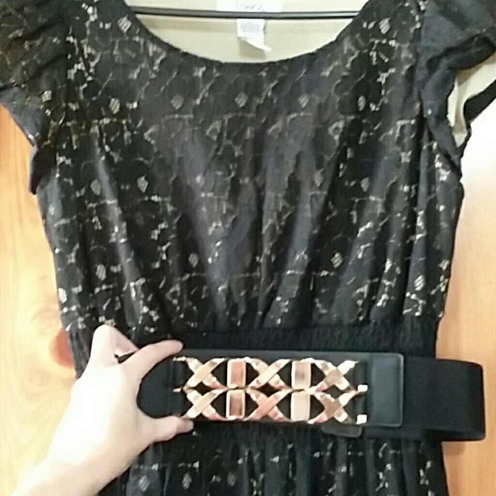 Pinky lace dress